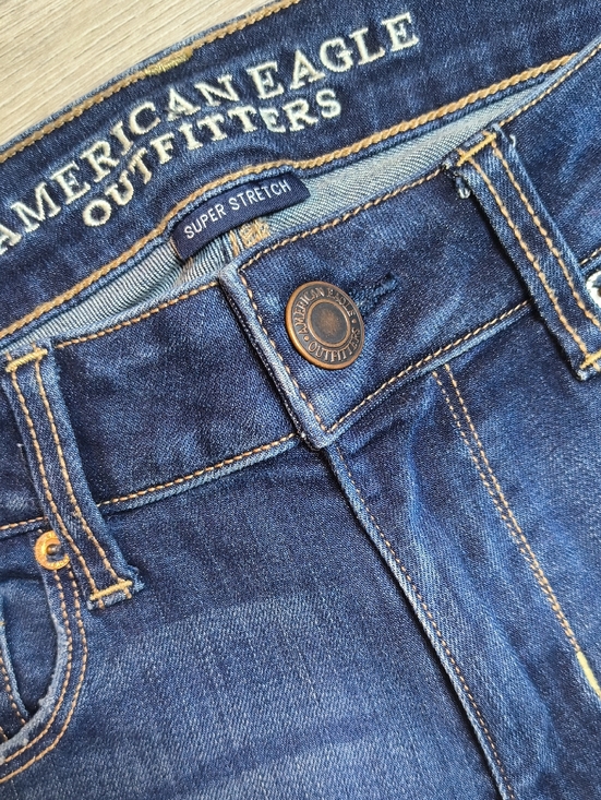 American Eagle Outfitters Denim - Low Rise Skinny w/28.5" Inseam 🦅 American Eagle Super Stretch Size 4 sac319